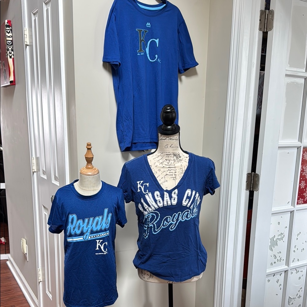 ⚾️🧢 Team Apparel Bundle KC Royals Kids Wmns Blue Tees